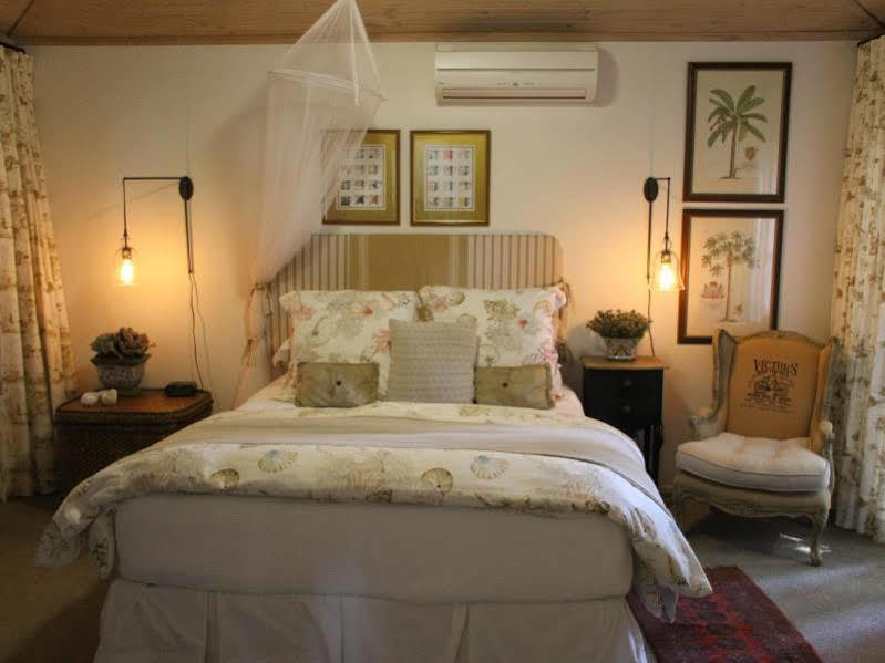 Arabella Guesthouse Alexandra Headland Exterior foto